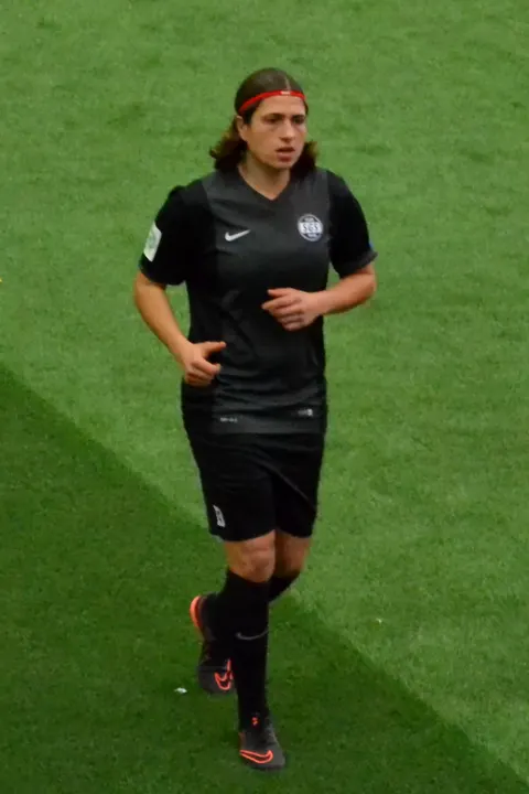 Charline Hartmann